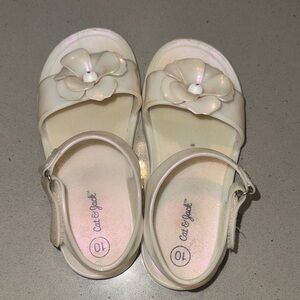 Cat & Jack Toddler Iridescent White Floral Slide Sandals